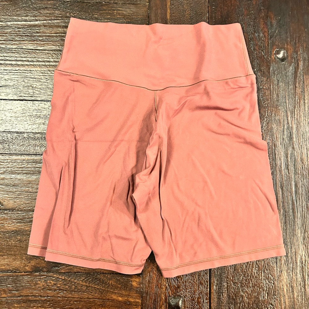 Aerie Offline Real Me Crossover Biker Shorts 7in - burgundy - Picture 3 of 6